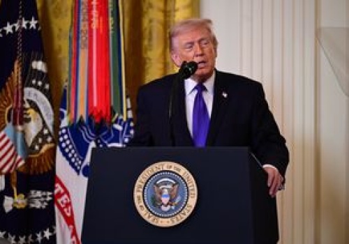 Trump wygraża Iranowi. 