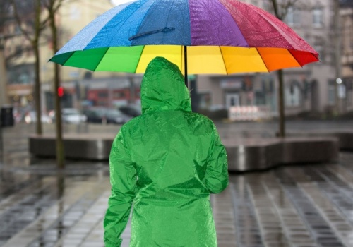 Wtorek z wiosenną temperaturą, ale pojawią się chmury i deszcz. Gdzie będzie padać?