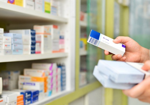 Kolejny lek wycofany ze wszystkich aptek. Pilny komunikat GIF