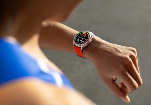 Huawei Watch GT Runner 2 debiutuje w Polsce. Smartwatch dla biegaczy z tytanową kopertą