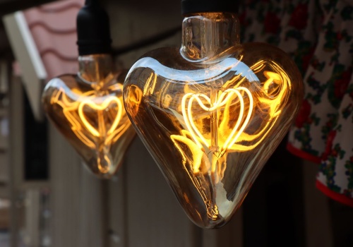 Kiermasze na Małym Rynku w Krakowie. Zniżki dla mieszkańców z Kartą Krakowską