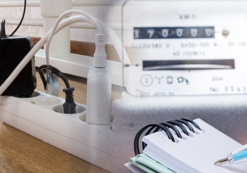 Dlaczego twoje rachunki za prąd są tak wysokie? Oto główne przyczyny i rozwiązania