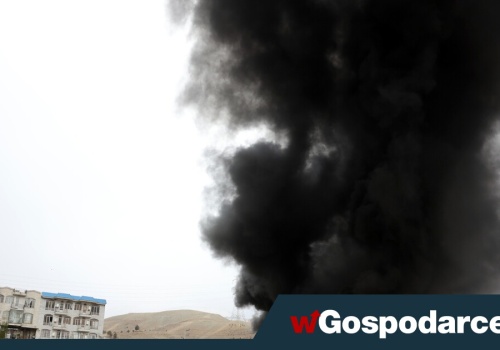 Iran w ogniu, Unia śpi, Tusk wypoczywa. Polskę ratują inwestycje Zjednoczonej Prawicy