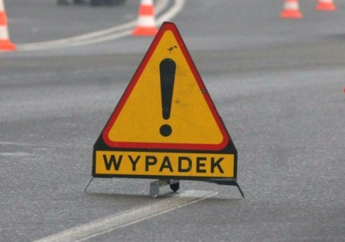 Karambol na wylocie z Olsztyna. Droga jest zablokowana