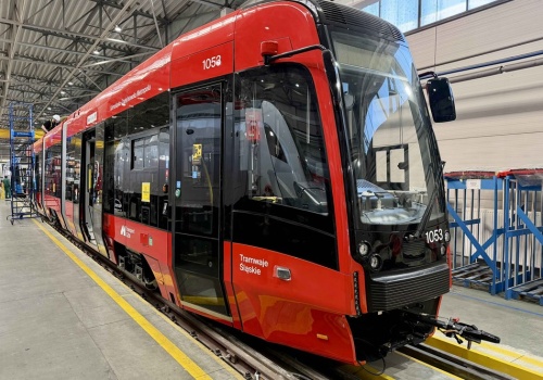 PESA i Tramwaje Śląskie: Pierwszy twist już w Katowicach