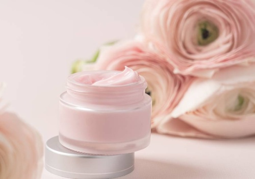 O tym kremie za 8 zł krążą już legendy. To kolagenowy pogromca głębokich zmarszczek