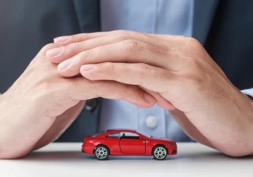 Cięcia stóp RPP i rabaty powodują spadek rat za auto