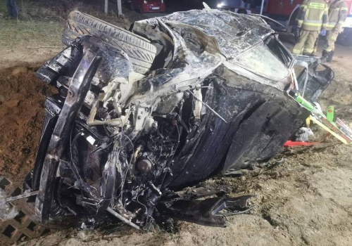 Tragiczny wypadek BMW w Mąkolinie. Zginęła 14-latka