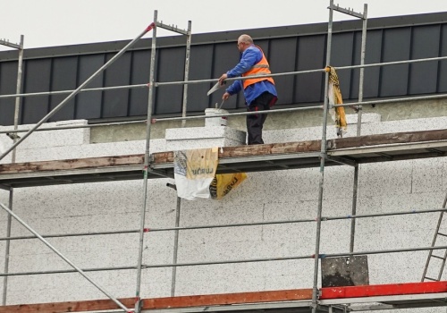 Polskie firmy chcą zatrudniać.  W tych branżach będzie najwięcej ofert pracy