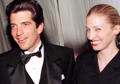 Jak wyglądała miłość Carolyn Bessette-Kennedy i Johna F. Kennedy’ego Jr.? Styl ikony lat 90. inspiruje do dziś