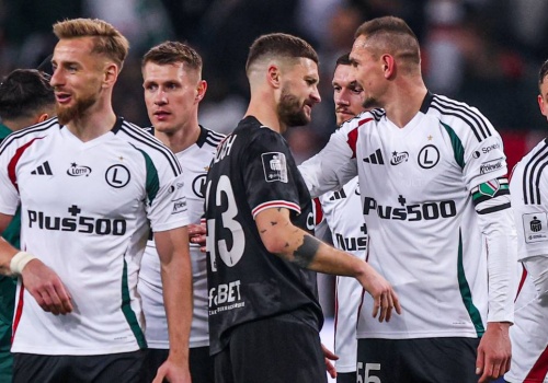 Takie rzeczy tylko w Polsce. Cracovia przegrała 2 mecze i awansowała w tabeli