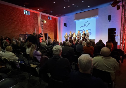 O Czarnku, Tusku i Trumpie na spotkaniu PiS w Ostrowcu mówił Mariusz Błaszczak