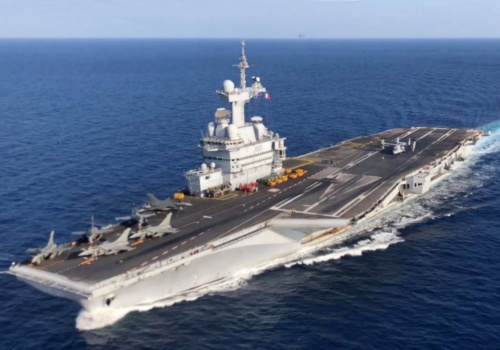 Zwycięstwo militarne to za mało. Jak europejskie przepisy i ubezpieczyciele zamknęli Cieśninę Ormuz