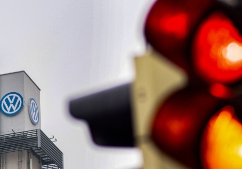 Motoryzacyjny gigant planuje potężne zwolnienia. 50 tys. osób straci pracę