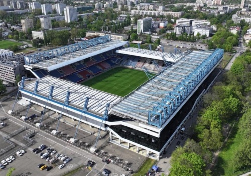 Szansa na biznes na stadionie. Oferty do 13 marca