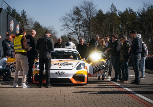 APEXWERK RACING na 24h Nurburgring