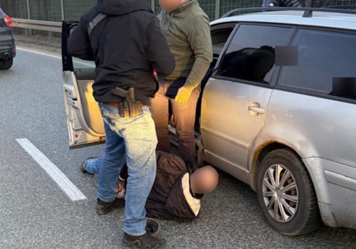 Policja uderzyła w oszustów. Dwie akcje jednego dnia w Krakowie i regionie