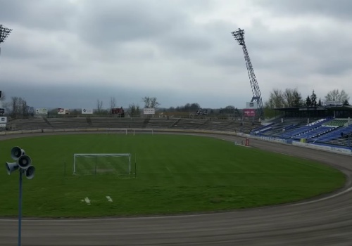Upada klub trzykrotnych mistrzów Polski. Już oddali klucze do stadionu