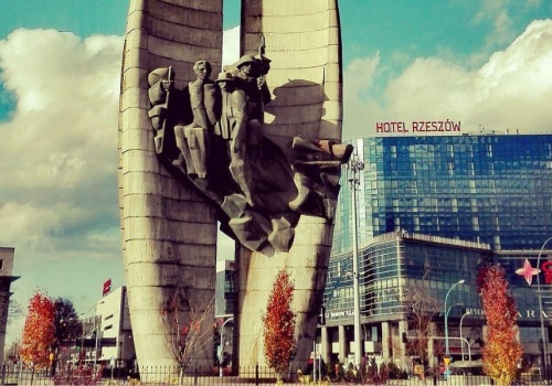 Fałszywi audytorzy na osiedlach. Rzeszów ostrzega przed oszustami „na dotację”