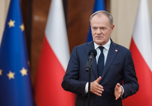 Propozycja NBP ws. SAFE to „zero złotych”. Tusk: Nie zgodzę się na żadne polityczne gierki