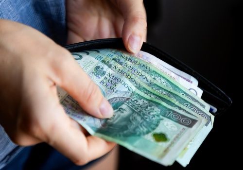 Polacy odrzucają podwyżkę pensji! Dlaczego?