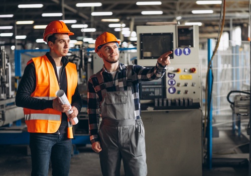 Jak system ERP optymalizuje zarządzanie produkcją