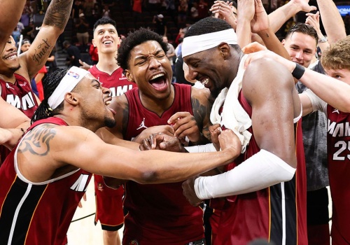 Czyste szaleństwo. Gwiazdor NBA rzucił... 83 punkty!