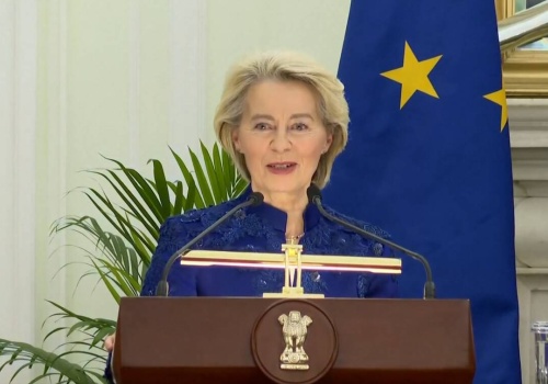 Piekło zamarzło? Von der Leyen przyznaje się do błędu