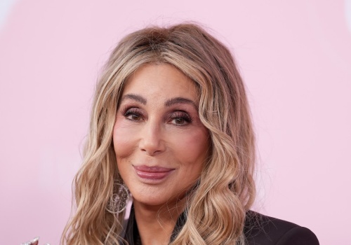 79-letnia gwiazda wywołała falę plotek. Wszyscy patrzyli na jej dłonie