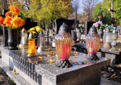 Zmarli we Wrocławiu - pogrzeby zaplanowane na 12.03.2026 – nekrologi