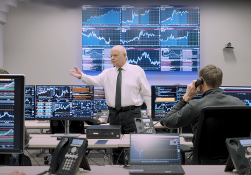 Adam Glapiński wydał polecenie sprowadzenia złota do Polski. NBP ma już 570 ton