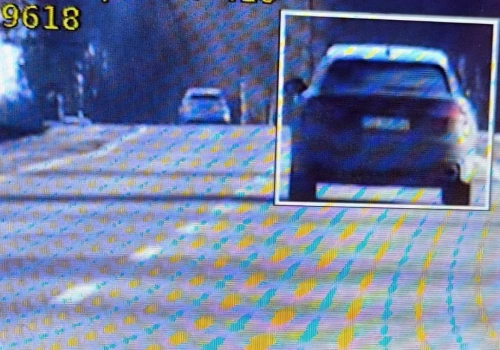 Rażąco przekroczyły prędkość na drodze Ciechanów-Mława. Dwie recydywistki straciły prawa jazdy