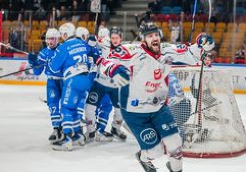 Sił musi wystarczyć. Hokeiści KH Energi walczą o spełnienie marzeń