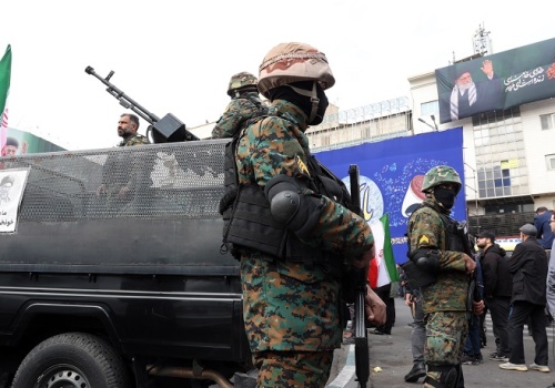 Robert D. Kaplan ostrzega przed konsekwencjami „średnich wojen”. Mogą doprowadzić do klęski USA