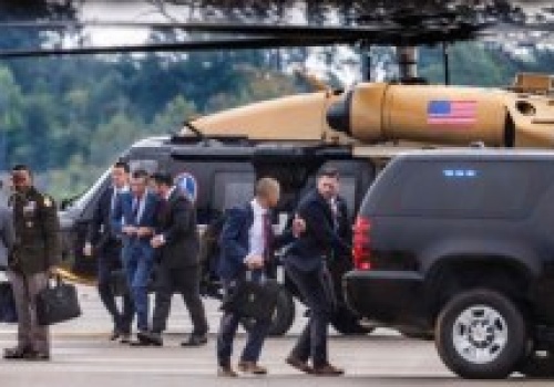 Administracja Trumpa przeniesiona do bazy wojskowej. Zagrożeń jest mnóstwo