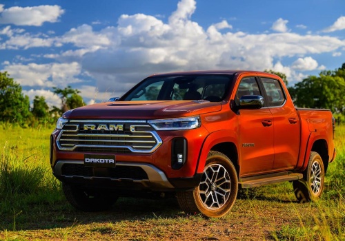 Nowa Ram Dakota już trafia do salonów, ale na innym kontynencie.