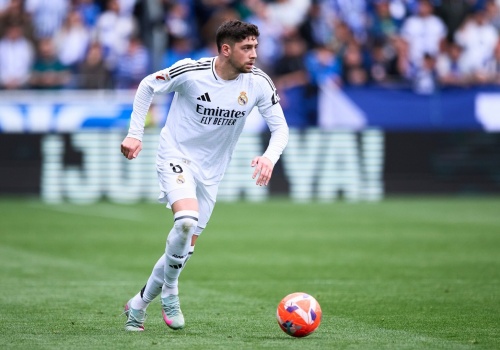 Valverde zaskakuje Manchester City hat-trickiem, PSG rozbija Chelsea, a Bodo/Glimt błyszczy