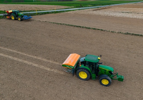 Depresyjne nastroje rolników: ceny paliw i nawozów w górę, mięsa i mleka w dół