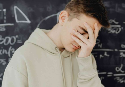 Dziecko ma „kłopoty z matmą”? Problem nie leży tylko w liczbach