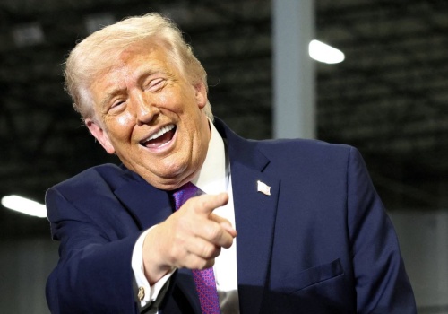 Ropa naftowa znów ostro drożeje po rekordowym uwolnieniu rezerw. Orlen nie zmienił cen w hurcie