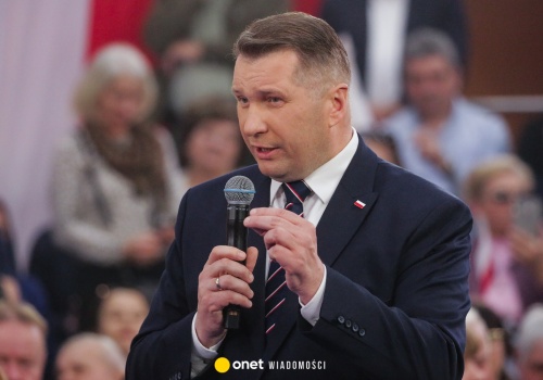 Jarosław Kaczyński zmieni kandydata na premiera? Zdania są podzielone