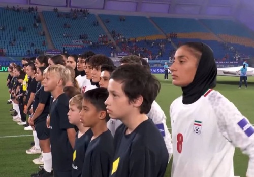 Dramatyczna relacja uciekinierki z Iranu. Mówi o zakładnikach