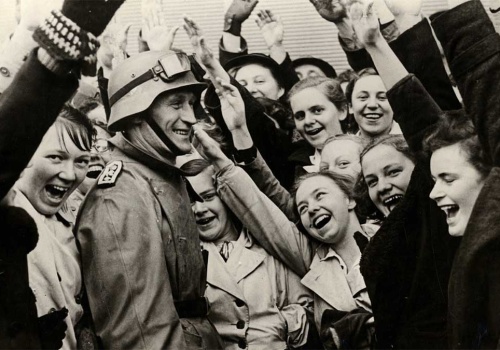 Anschluss Austrii 12 marca 1938. Dobrowolne zespolenie czy zniewolenie?