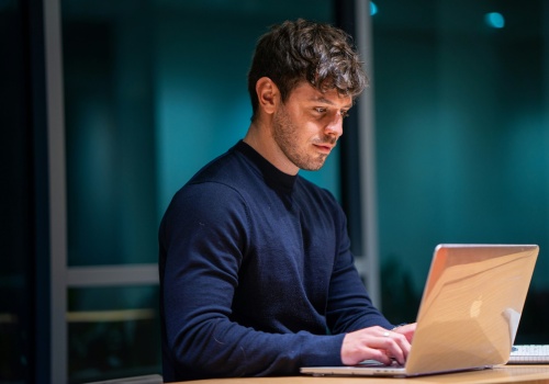 Koszty faktoringu – z czego się składają i jak je obniżyć?