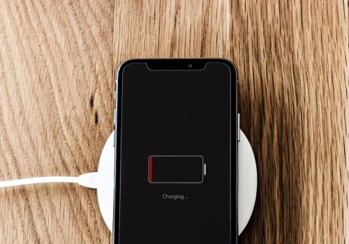 Wymiana baterii czy telefonu. Co się bardziej opłaca?