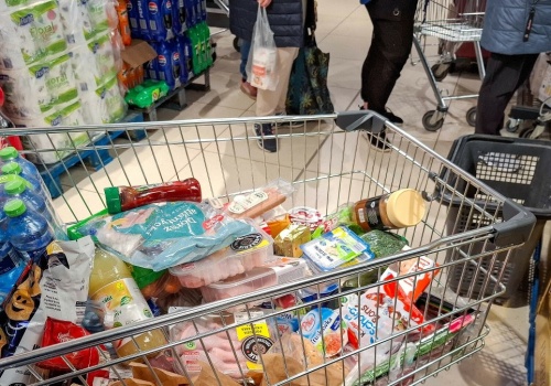 Polacy odczują to przy kasie. Ceny w sklepach rosną szybciej niż inflacja