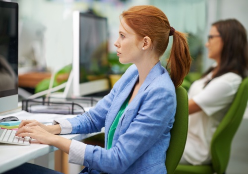 Co szósty Polak boi się stracić pracę. Strach zatrzymuje pracowników na etatach