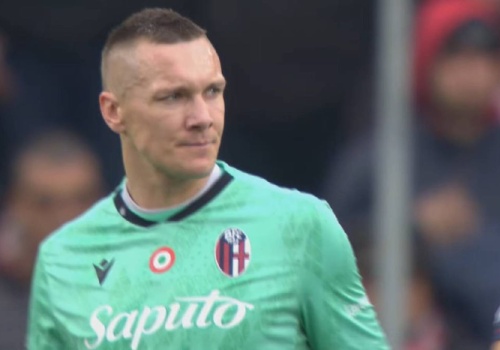 Skorupski musiał skapitulować. 