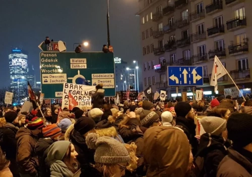 Legalne aborcje w Polsce coraz częstsze. Wzrost o 100 procent