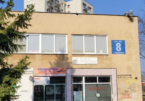 Afera na Ursynowie. Mieszkańcy w sporze ze spółdzielnią o przyszłość działki